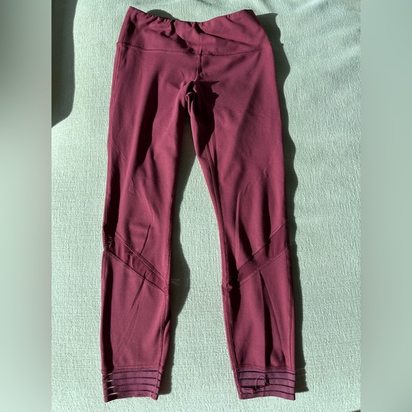 Yogalicious Yoga Pants Size S - Picture 2 of 6